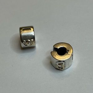 2 Pandora heart charm clips
